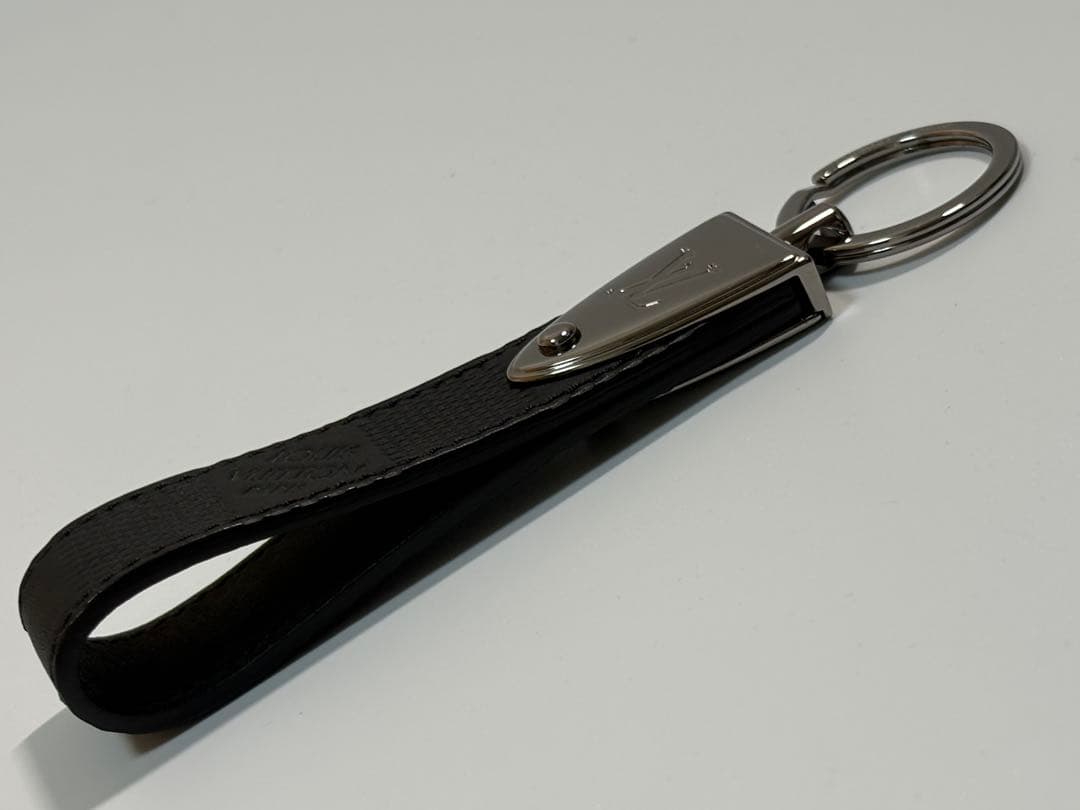 【極美品】ルイヴィトン ダミエアンフィニ M65051 キーホルダー