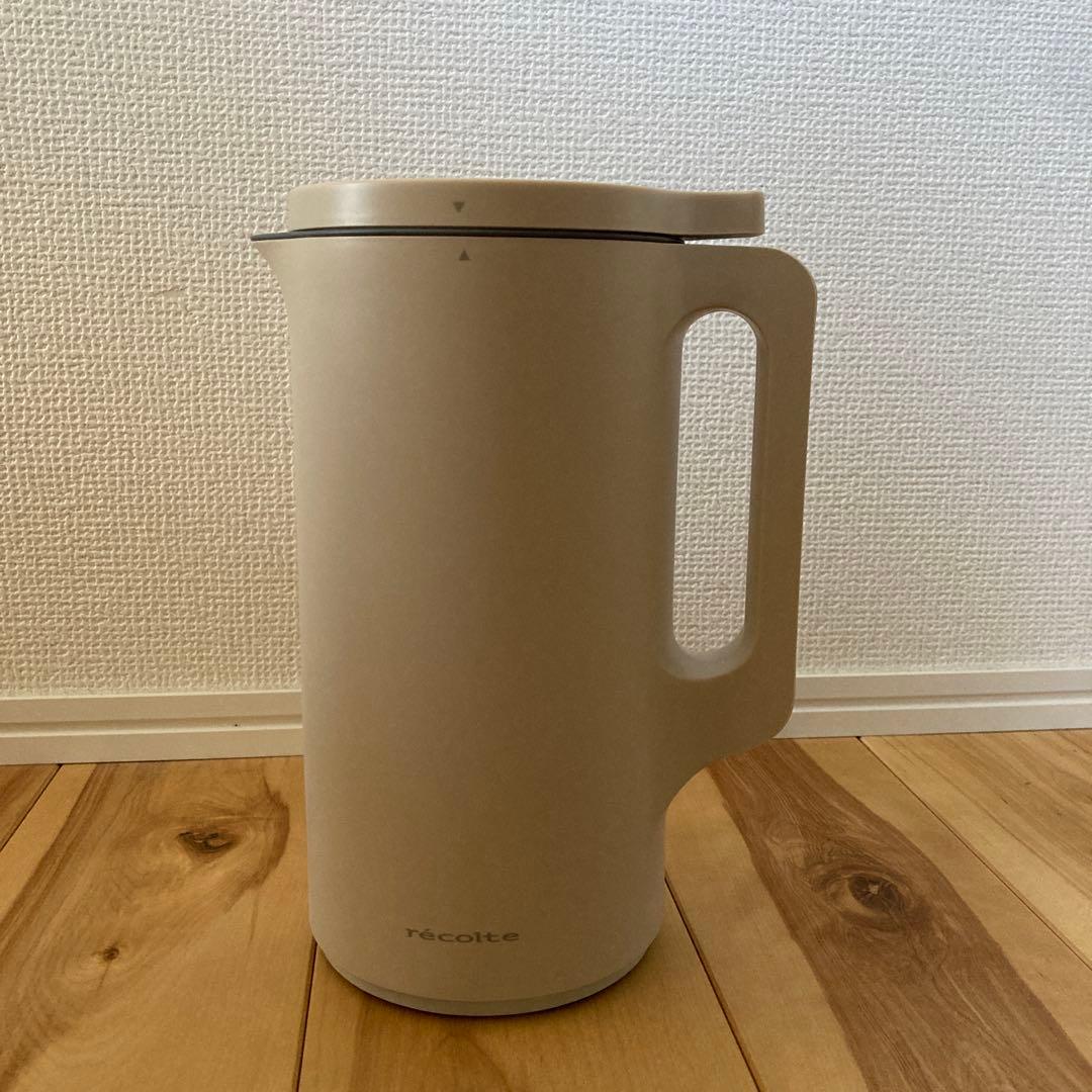 m*e様 レコルト　récolte 自動調理ポット クリーム色　別冊レシピ付き