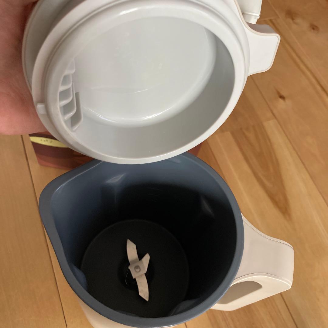 m*e様 レコルト　récolte 自動調理ポット クリーム色　別冊レシピ付き