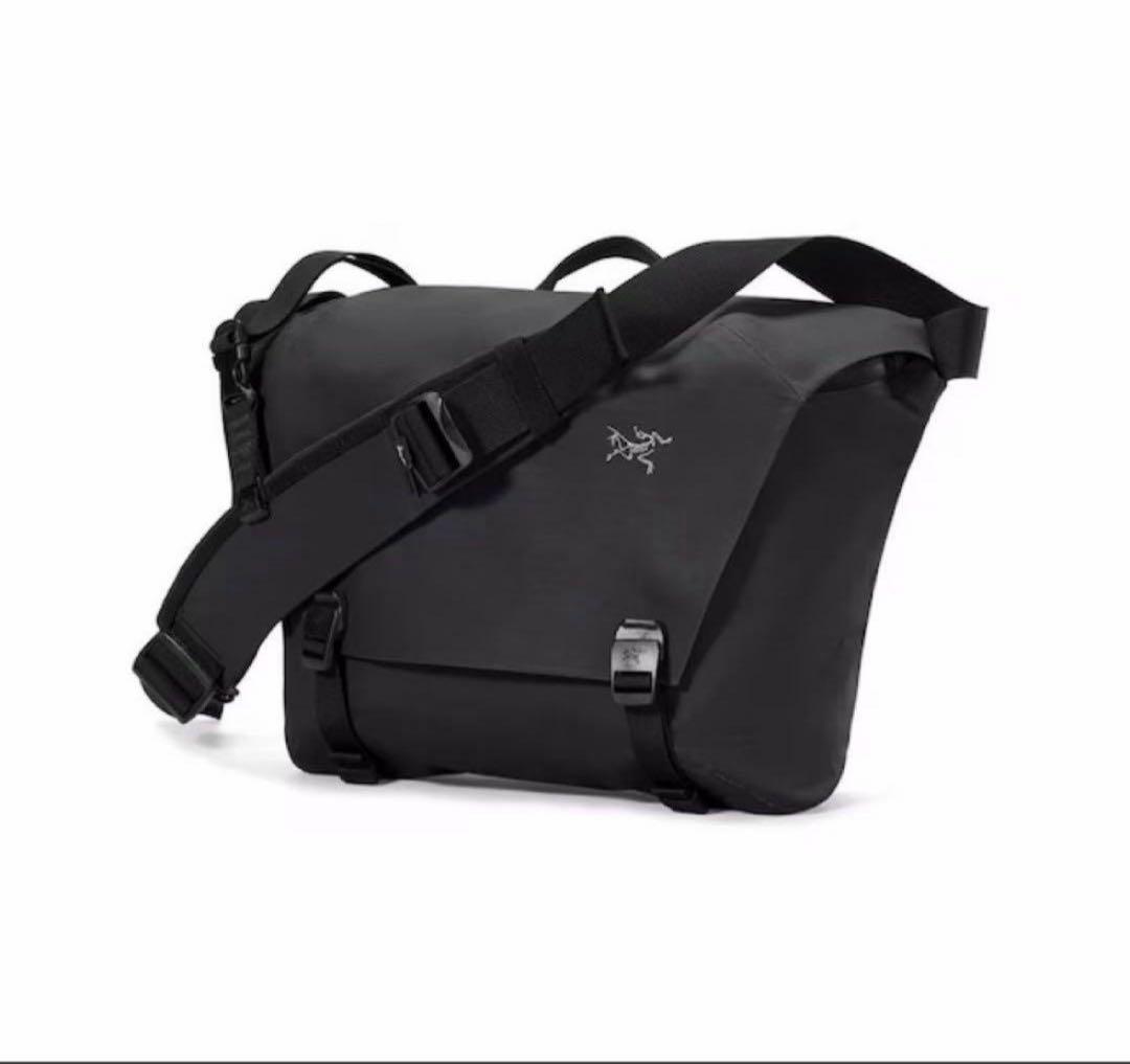ARC’TERYX Granville 10 Courier Bag クーリエ