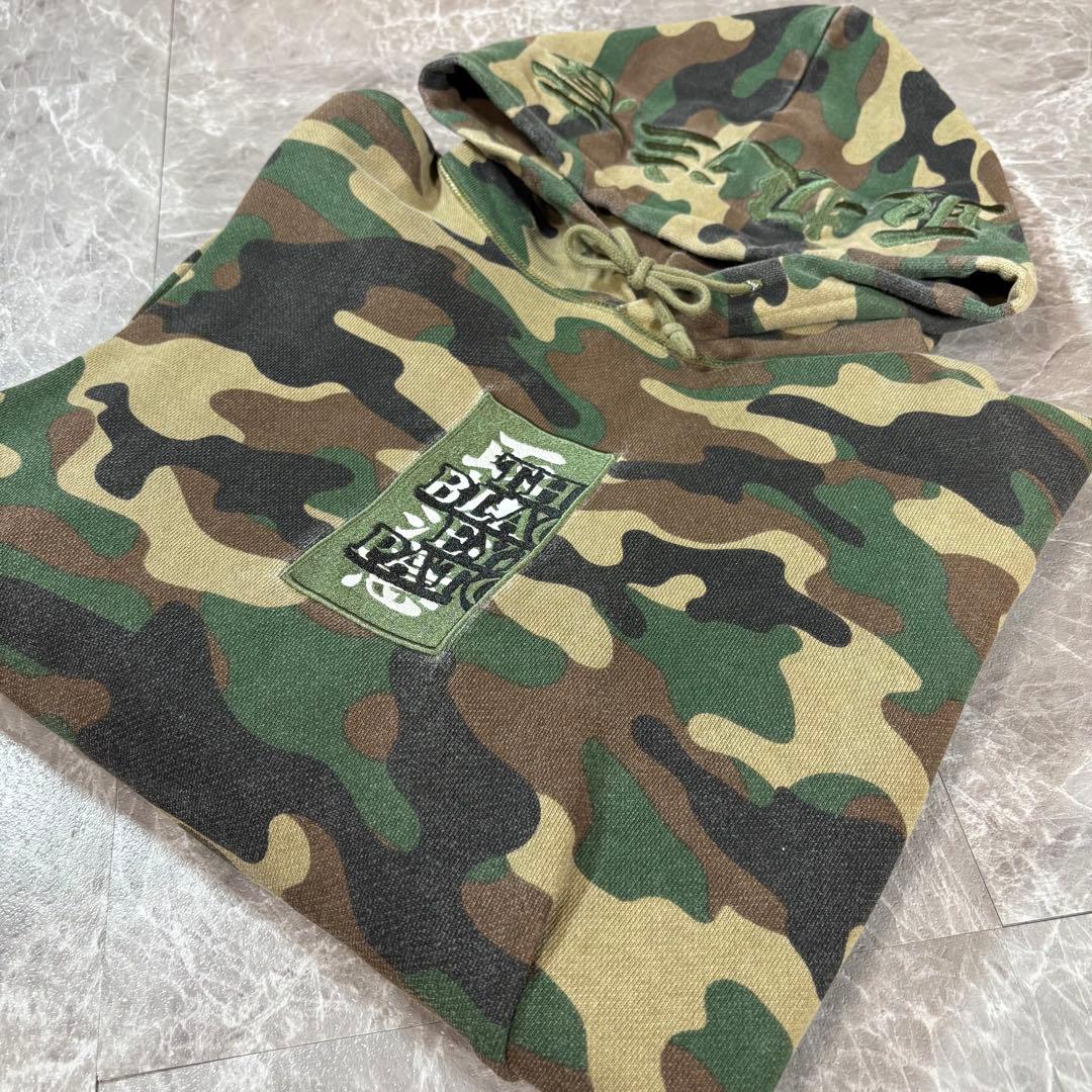 ★取扱注意★ブラックアイパッチ パーカー カモフラージュ【XL】刺繍ロゴ 迷彩柄