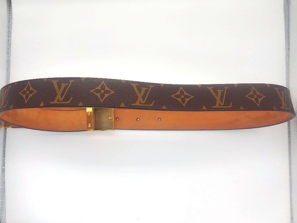 Louis Vuitton モノグラムサンチュールキャレ レザーベルトM6800