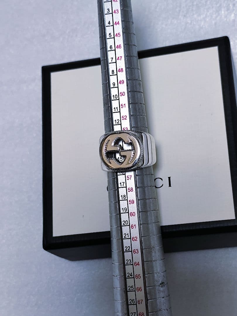 GUCCI ダブルGカットアウトリング