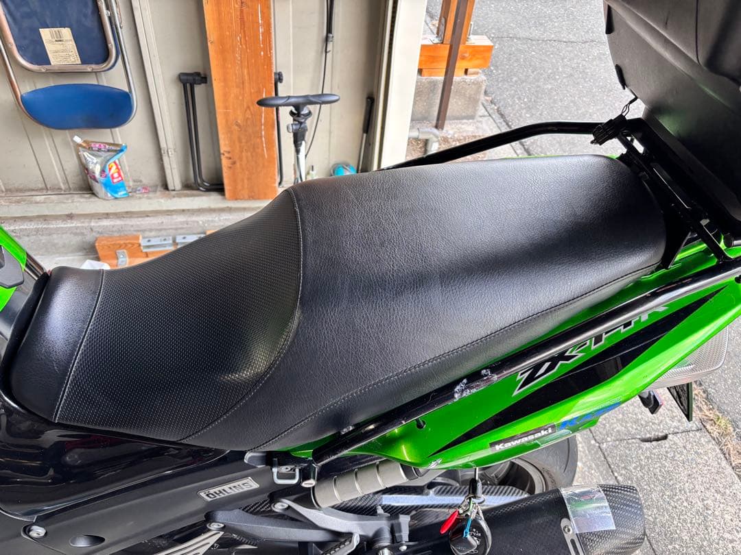 テ*8様 Kawasaki カワサキZX-14R ZZR1400 cozyシート