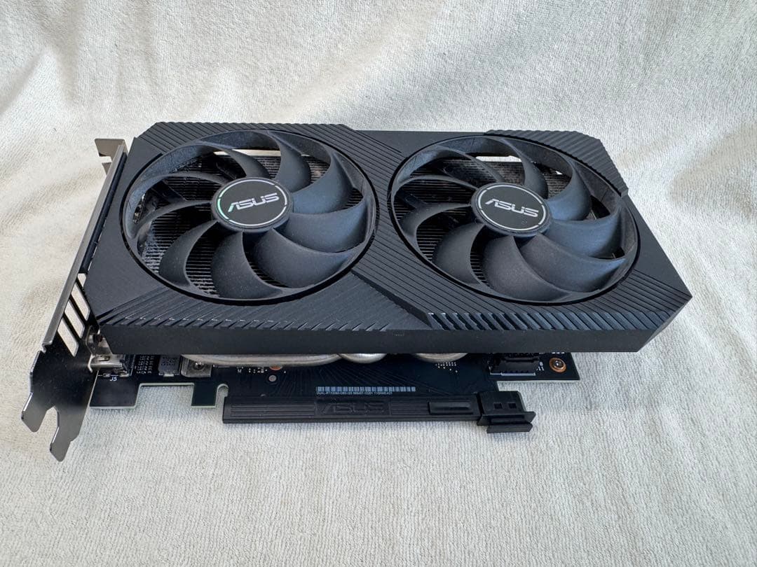 ASUS Dual GeForce RTX™ 3050 8GB