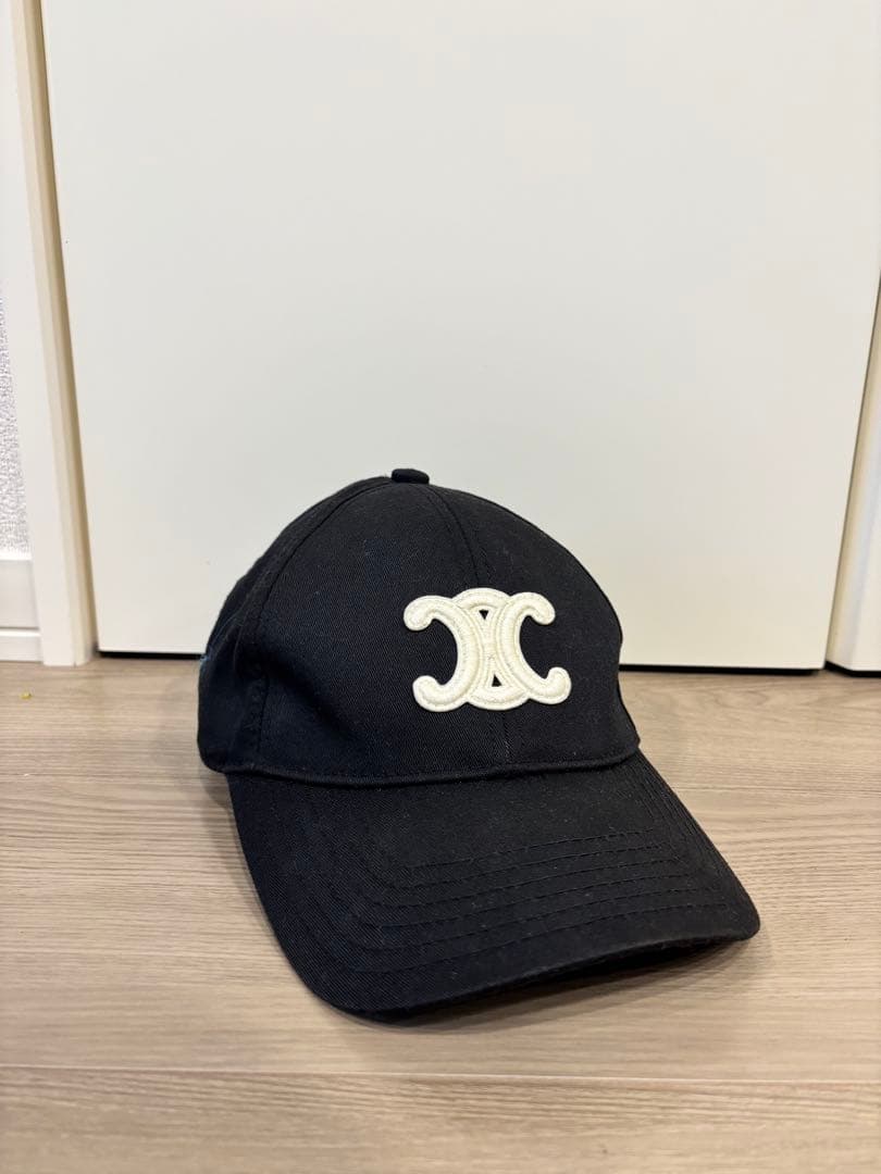 CELINE ブラック ベースボールキャップ Mサイズ