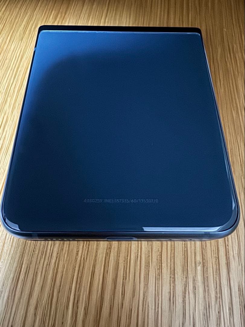 Samsung Galaxy Z Flip 3 グリーン　256g