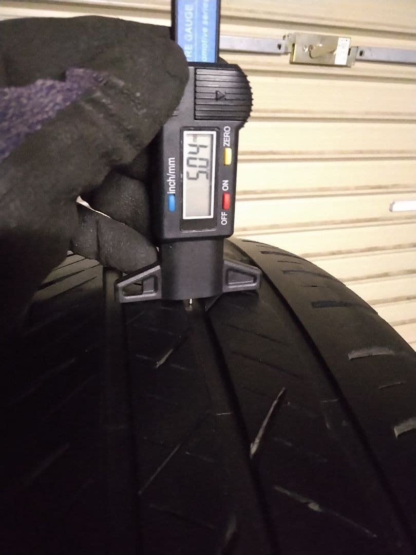 z*z様 30アルファード純正ホイールタイヤSET235/50R18サマータイヤ