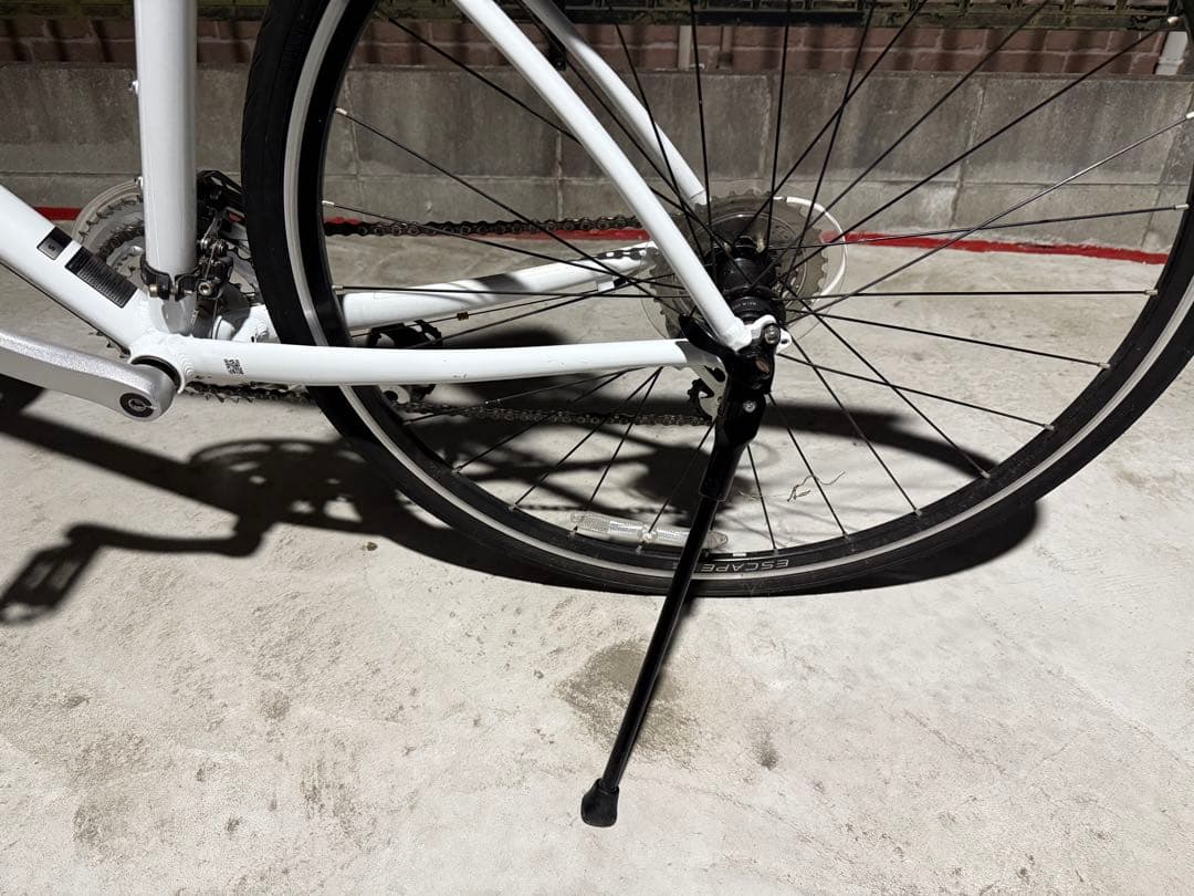 まい GIANクロスバイクESCAPE R3S ホワイト