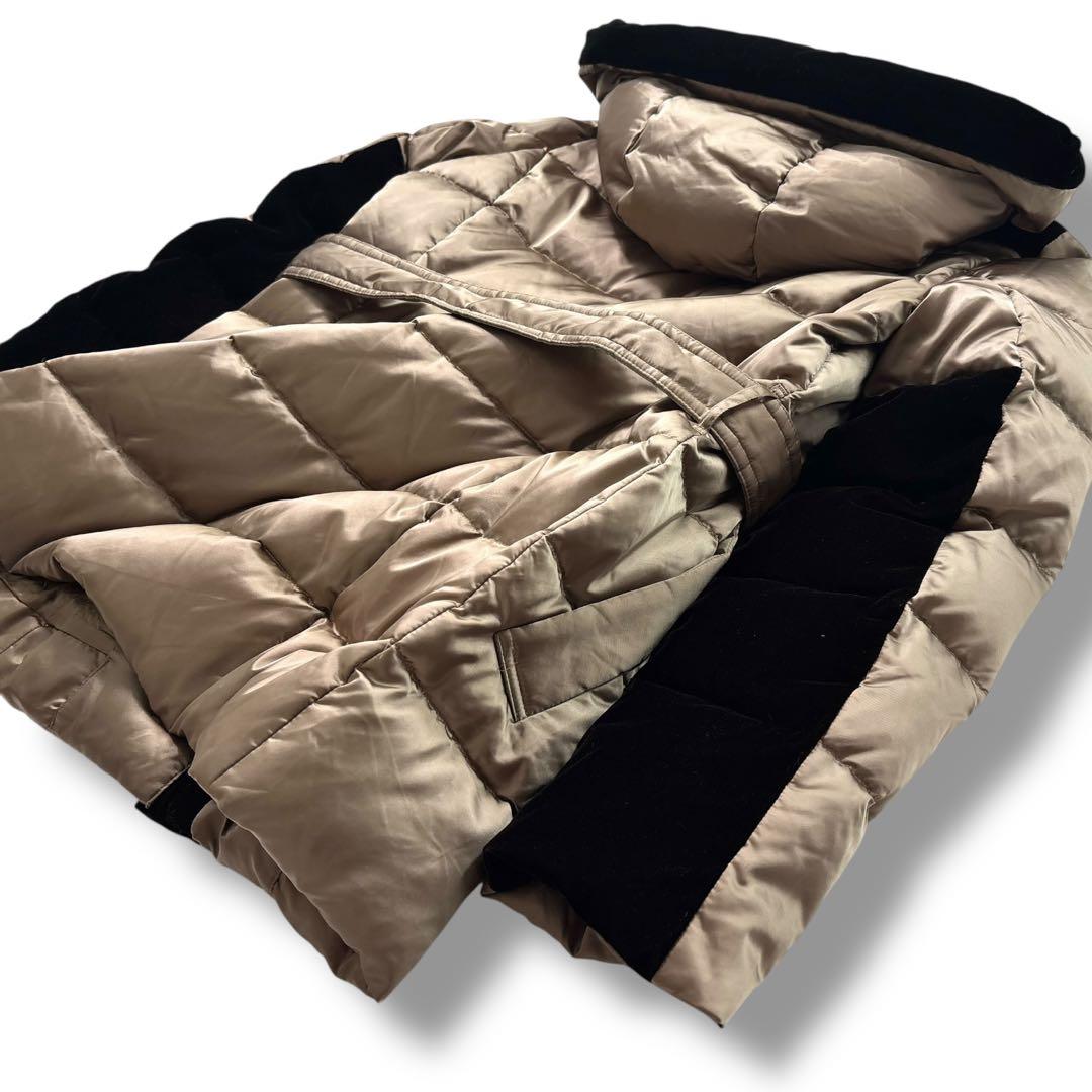 【極美品】Aquascutum アクアスキュータム ダウンコート ベルト　ベロア