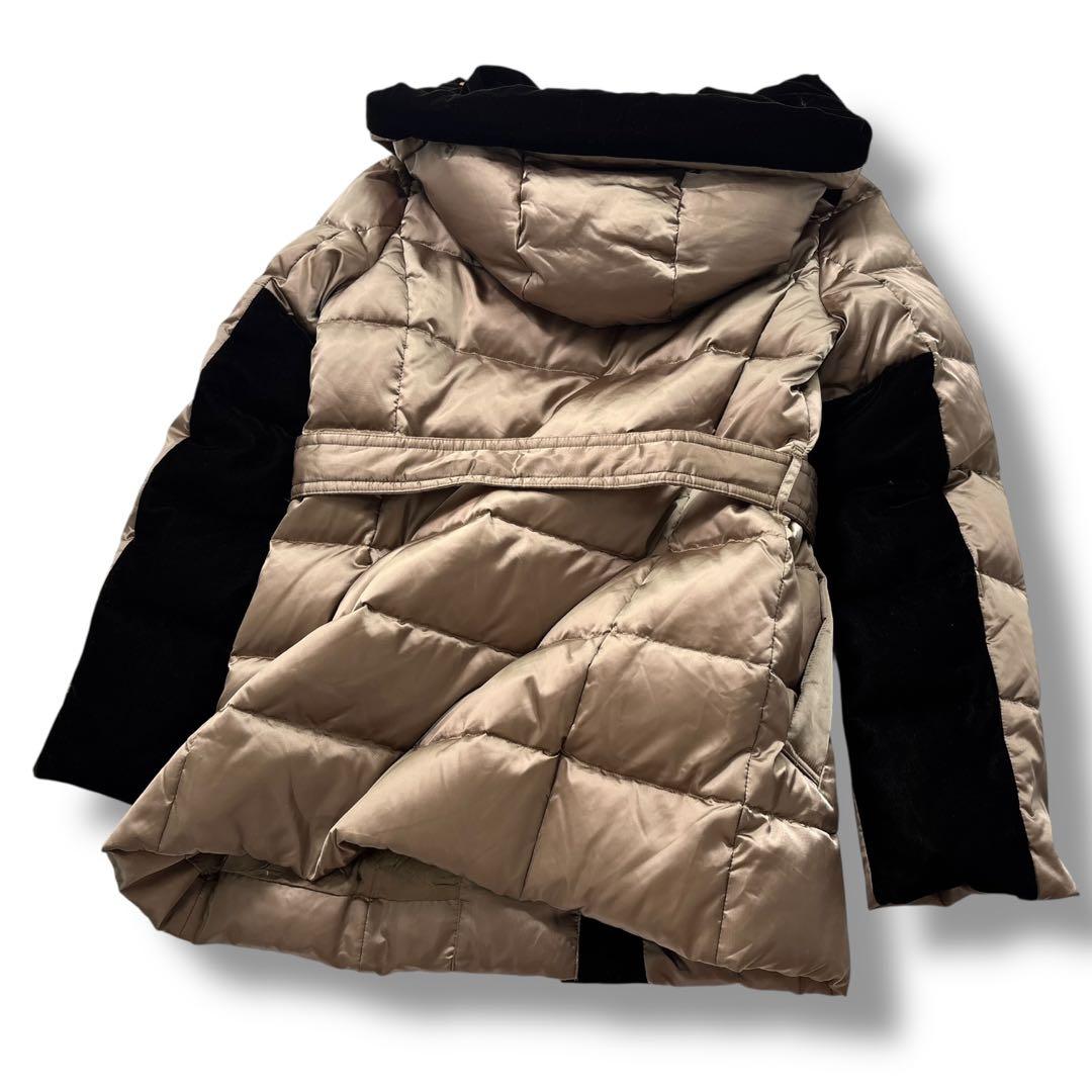 【極美品】Aquascutum アクアスキュータム ダウンコート ベルト　ベロア