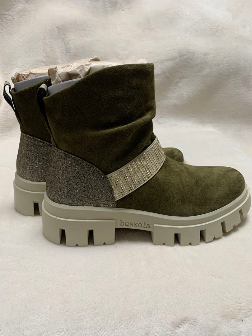 新品 bussola 撥水 山羊革 ラインストーンベルト ギャザー厚底ブーツ①