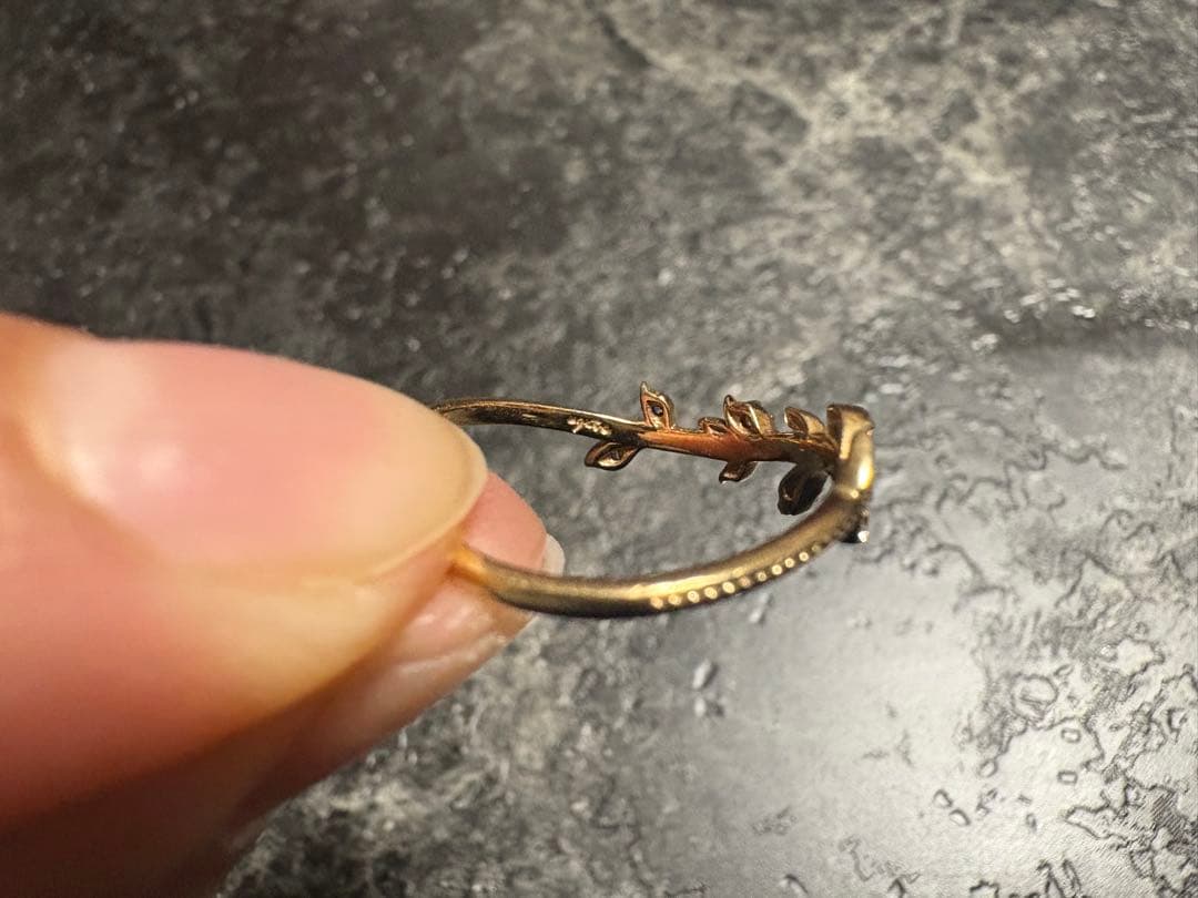 agete K10リーフダイヤモンドリング 13号