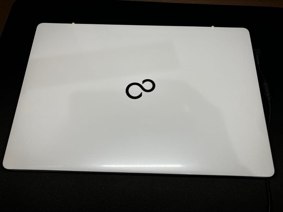 ノートパソコン　LIFEBOOKAH50/A3 FMVA50A3WP