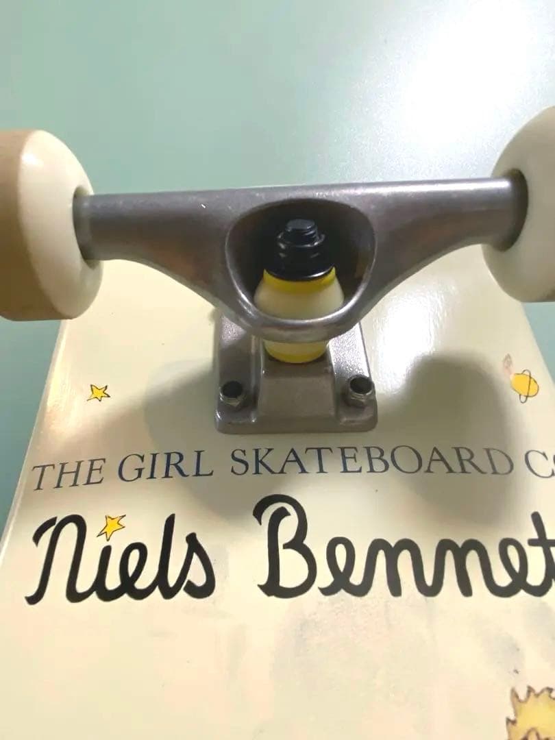 GIRL スケートボード コンプリート、ケース、ツールセット