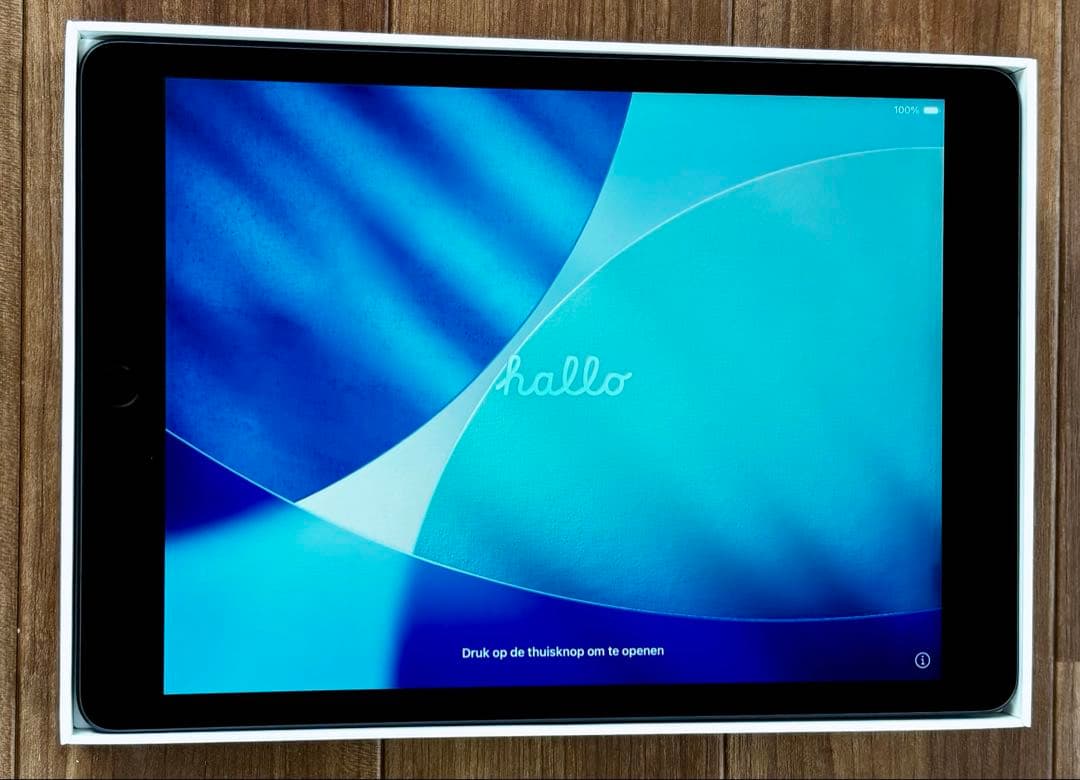 iPad（第9世代）10.2インチ Wi-Fiモデル 64GB スペースグレイ