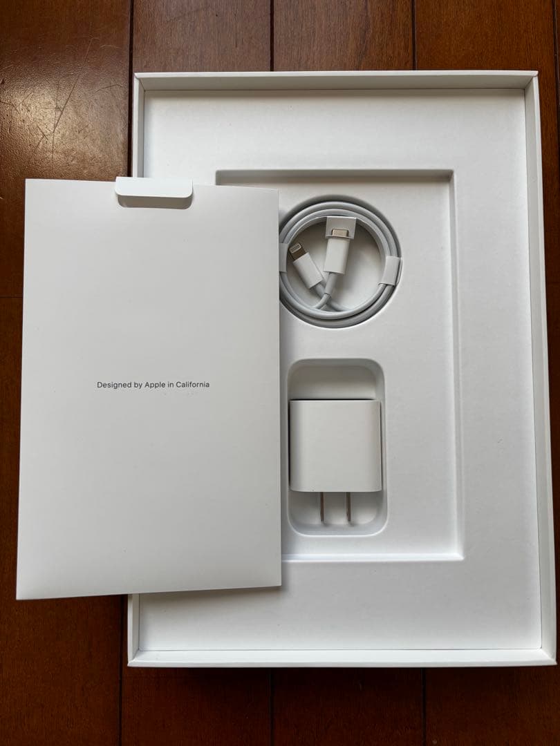 iPad（第9世代）10.2インチ Wi-Fiモデル 64GB スペースグレイ