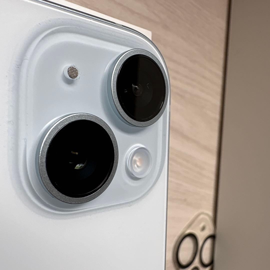 iPhone15plus 128gb ブルー　アイフェイスケース付き