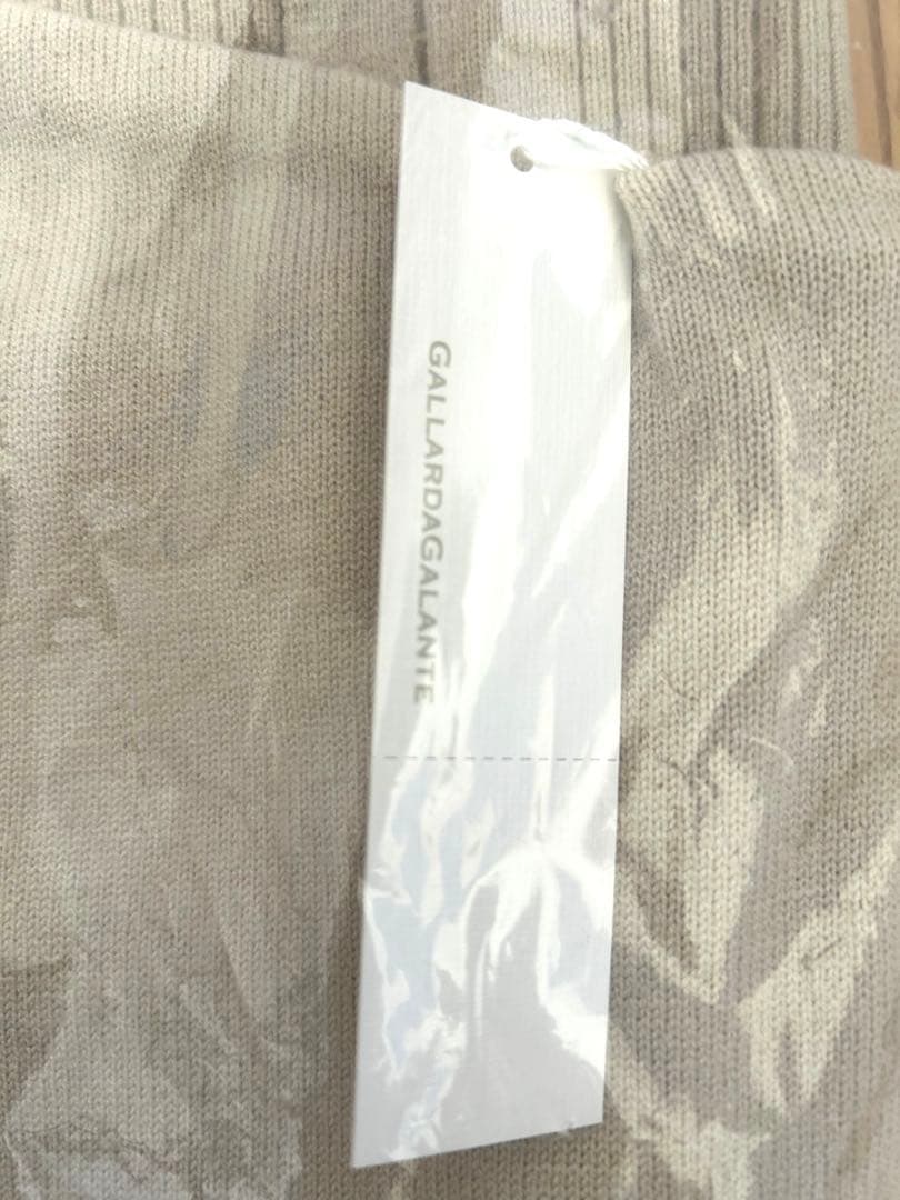 【GALLARDAGALANTE】オーバータートルニット　ベージュ　新品　未使用