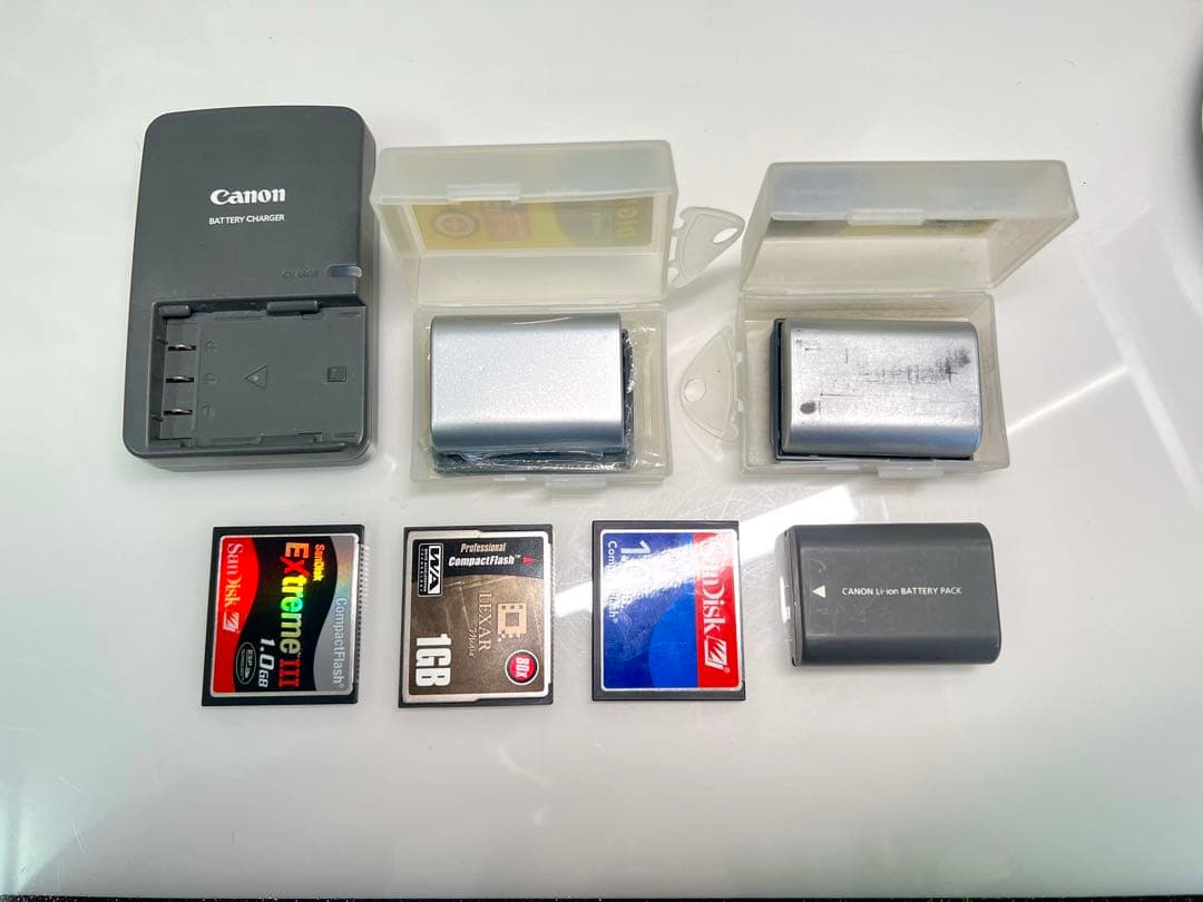 [タイムセール中！] EOS kiss digital X レンズキット