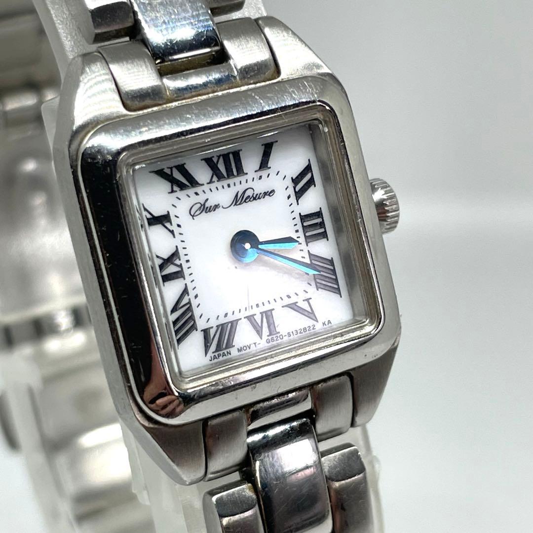 HIROB ソーラー腕時計 スクエア ローマ数字 箱付　コマ付き