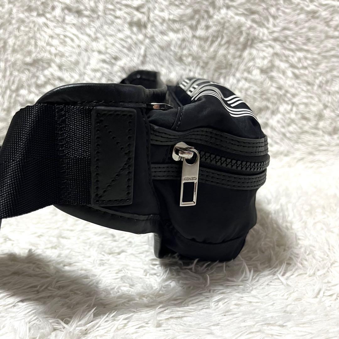 ✨入手困難✨ケンゾー KENZO ボディバッグ ウエストポーチ 黒 シルバー金具
