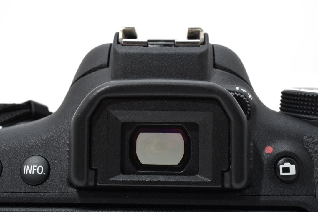 ★超美品★キヤノン EOS Kiss X8i ボディ #20517