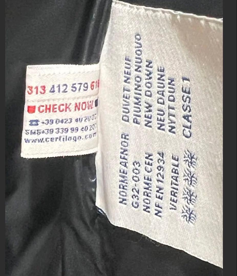 MONCLER（モンクレール) モンジュネーブルダウンジャケット グレー