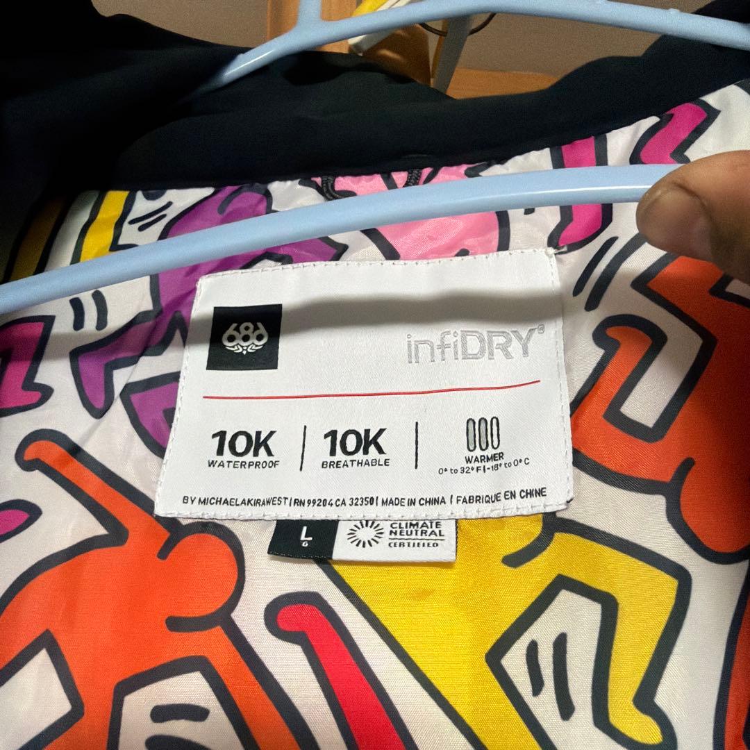 686スノボウェア　Keith Haring（キースヘリング）