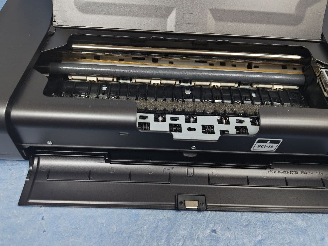 Canon PIXUS IP110 プリンター