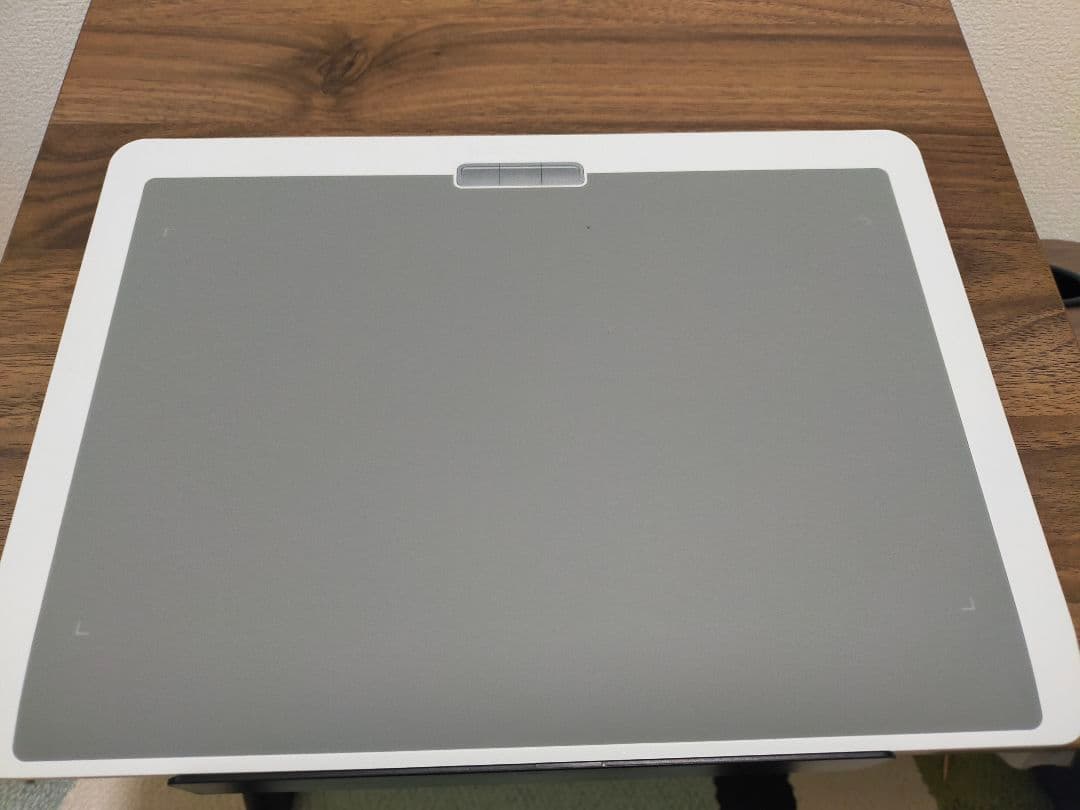 送料無料♥匿名配送✨XENCELABS ペンタブレット Medium バンドル