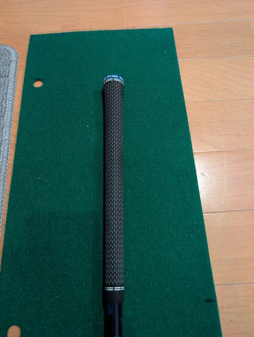 テーラーメイドQI35ドライバー　シャフトSR