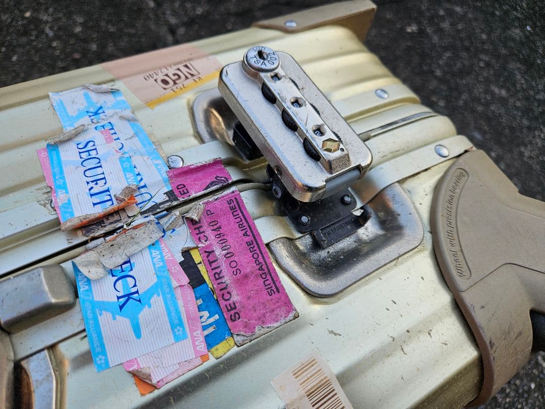 【週末ラストSale】(難有)RIMOWA(リモワ)TOPASゴールド63L