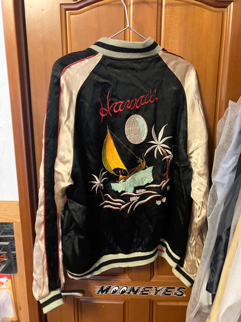 ハワイ刺繍スカジャン　リバーシブル