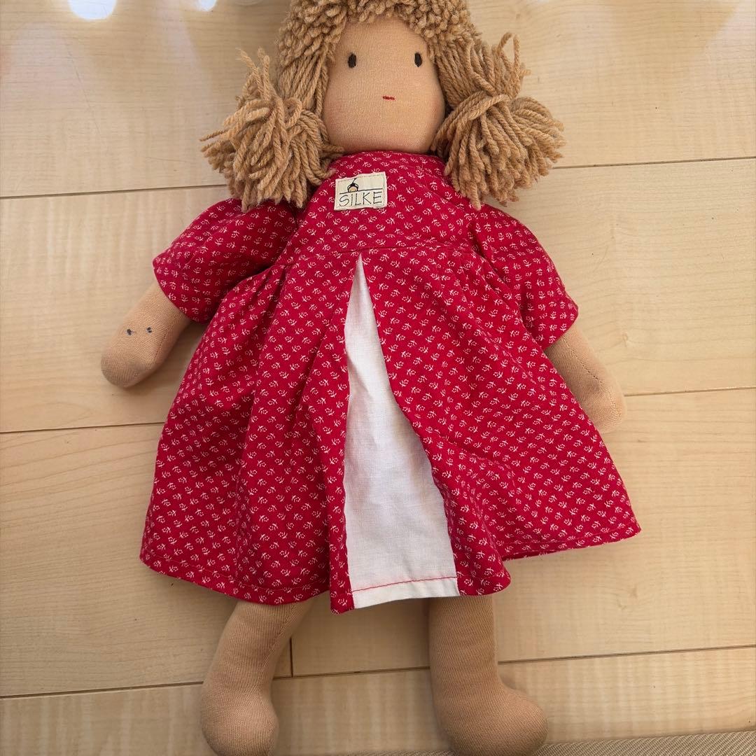 ジルケ人形　SILKE