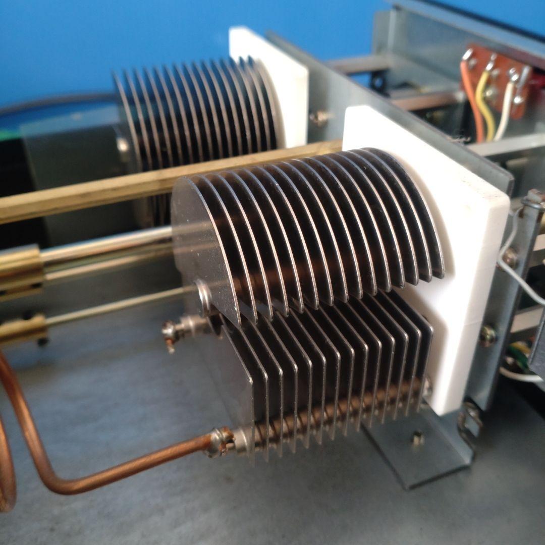 DAIWA　CNW-518 アンテナチューナー　1kw 大容量　電源ケーブル