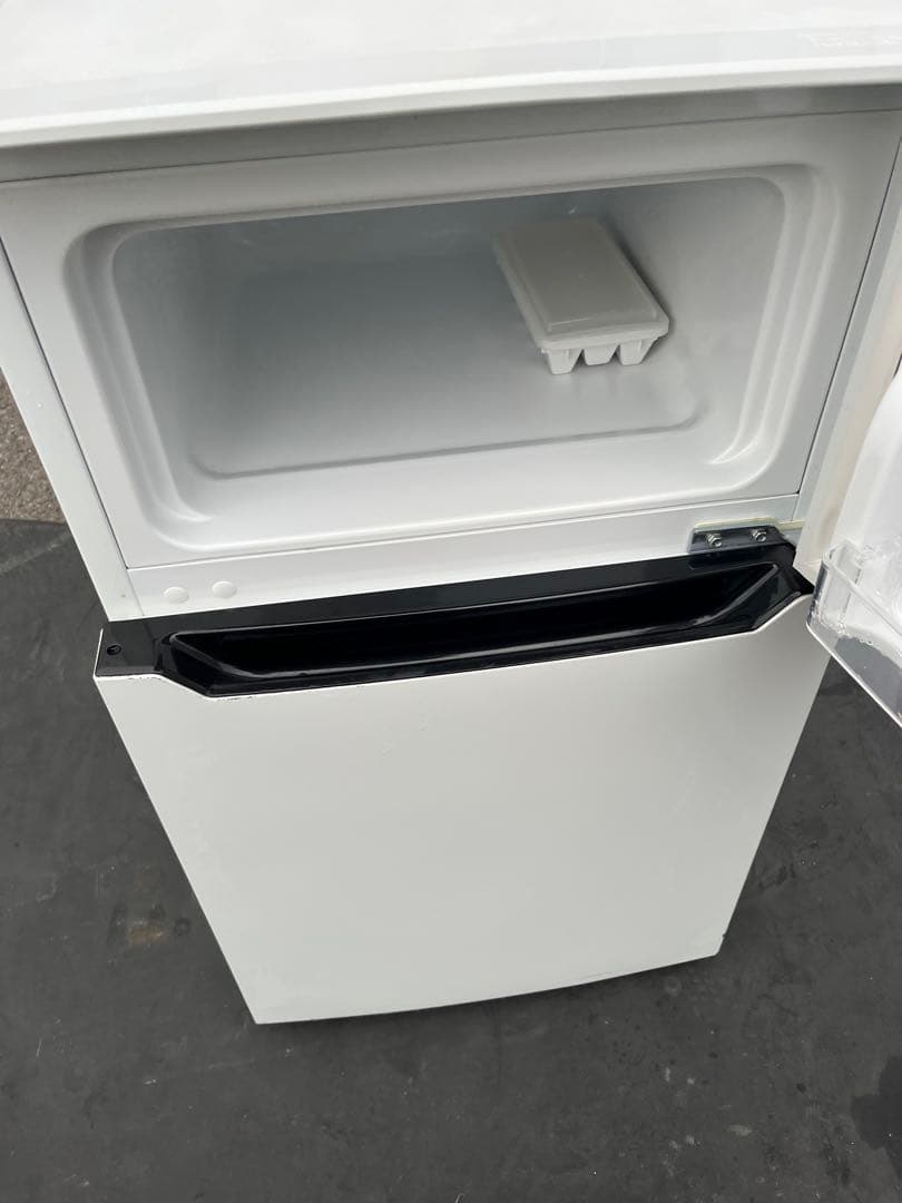 Hisense（ハイセンス）2ドア冷凍冷蔵庫 HR-B95A