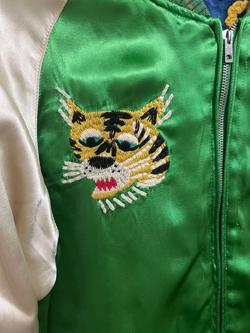 AVIREX ベトナム 虎 龍 和柄 刺繍 リバーシブル スカジャン M 美品