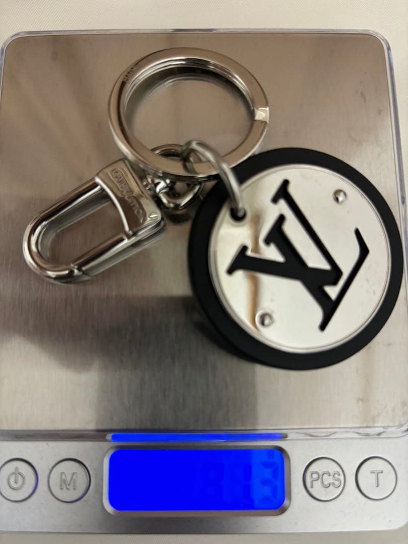 LOUIS VUITTON　ルイヴィトン　キーホルダー M00741正規品中古