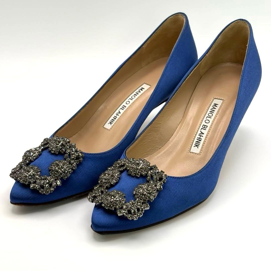 【美品】マノロブラニク　ハンギシ　ロイヤルブルー　サテンパンプス