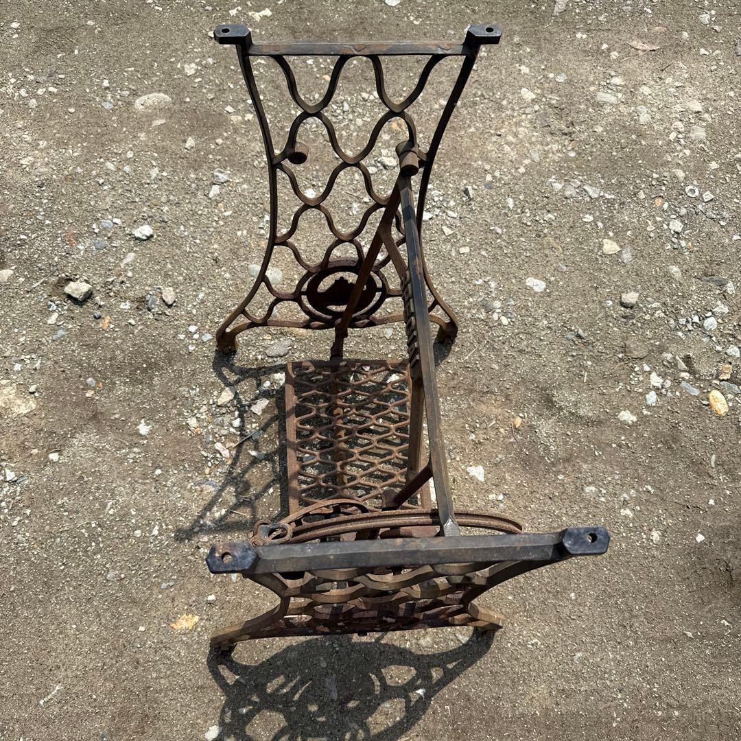 ＆激レア SPECIAL足踏みミシン ミシン脚 網目 古鉄 アンティーク 現状品