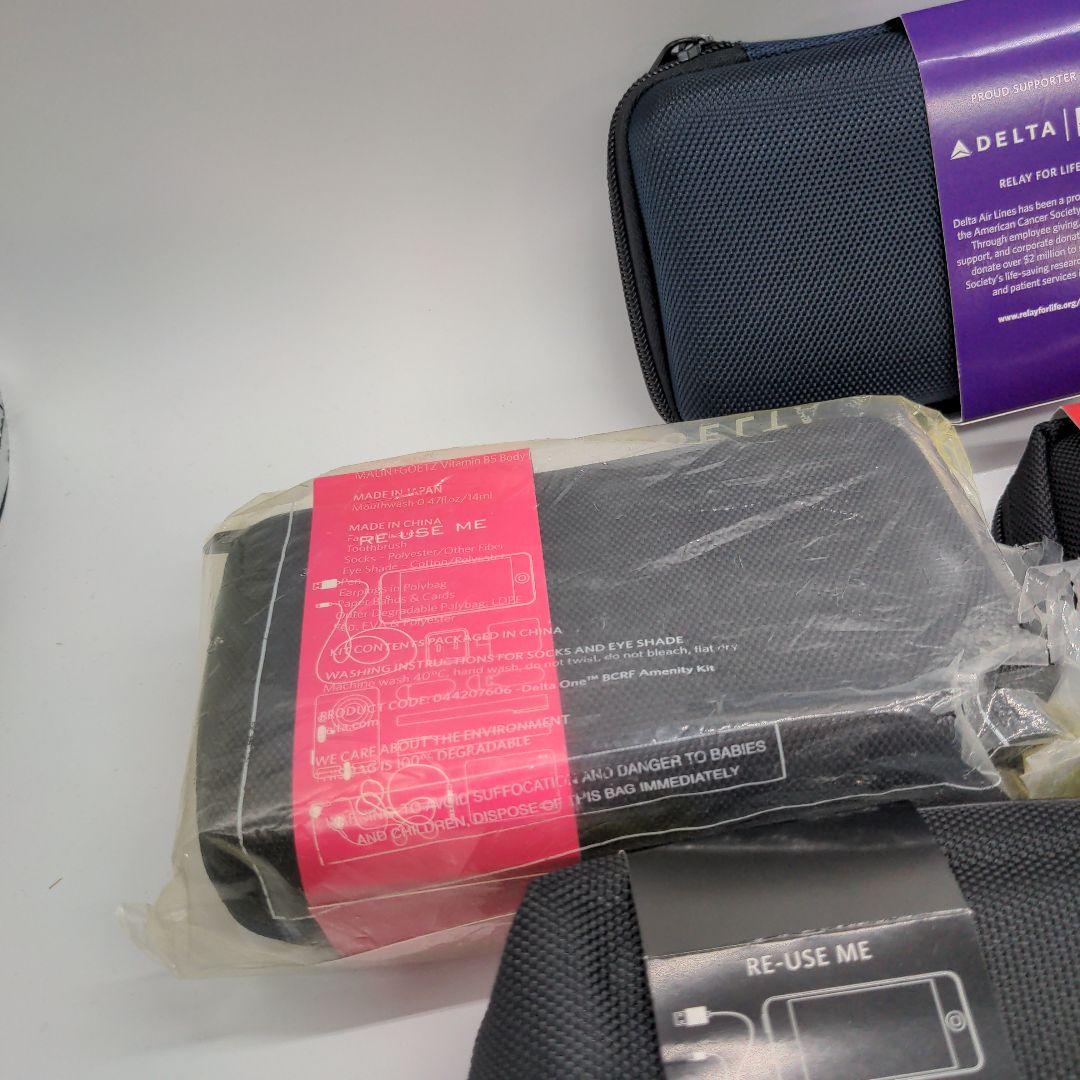 非売品 未使用 中身あり tumi トラベル ポーチ アメニティ 8点セット