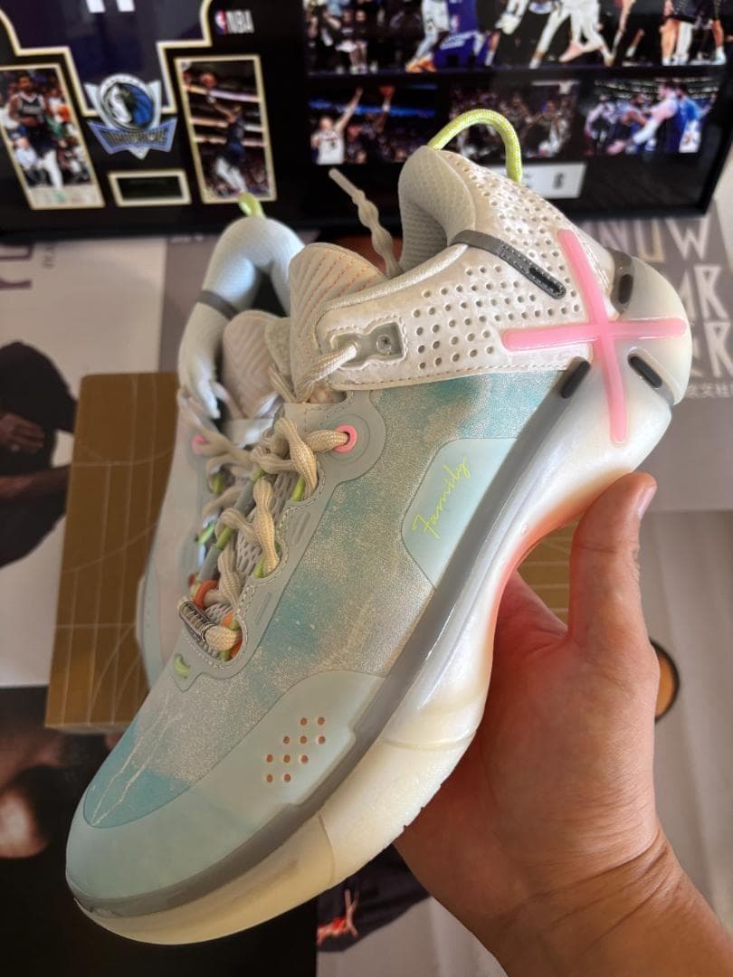 シューズ(男性用) Wade Shadow 6 US9