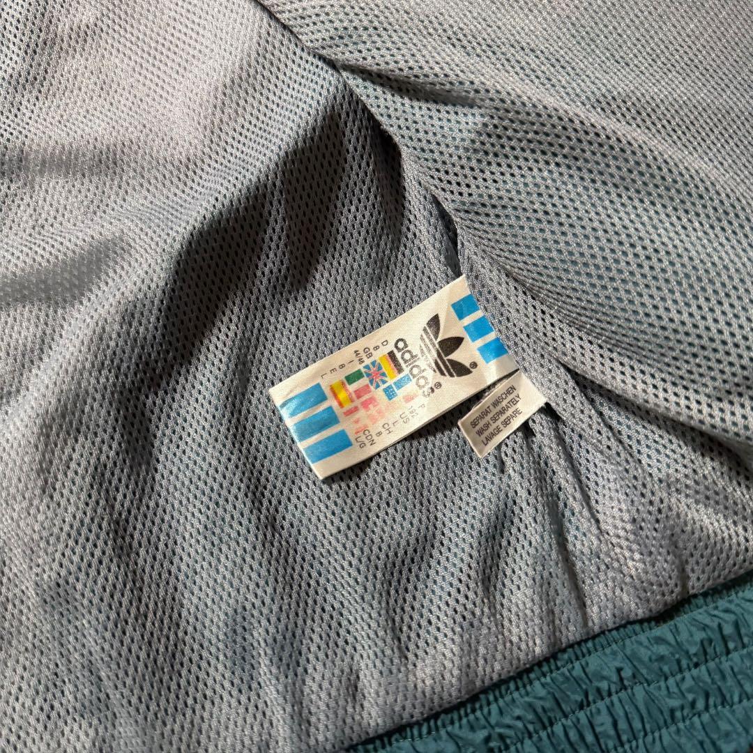 1501 古着90年代adidasナイロンジャケット刺繍ロゴ好配色マルチカラー