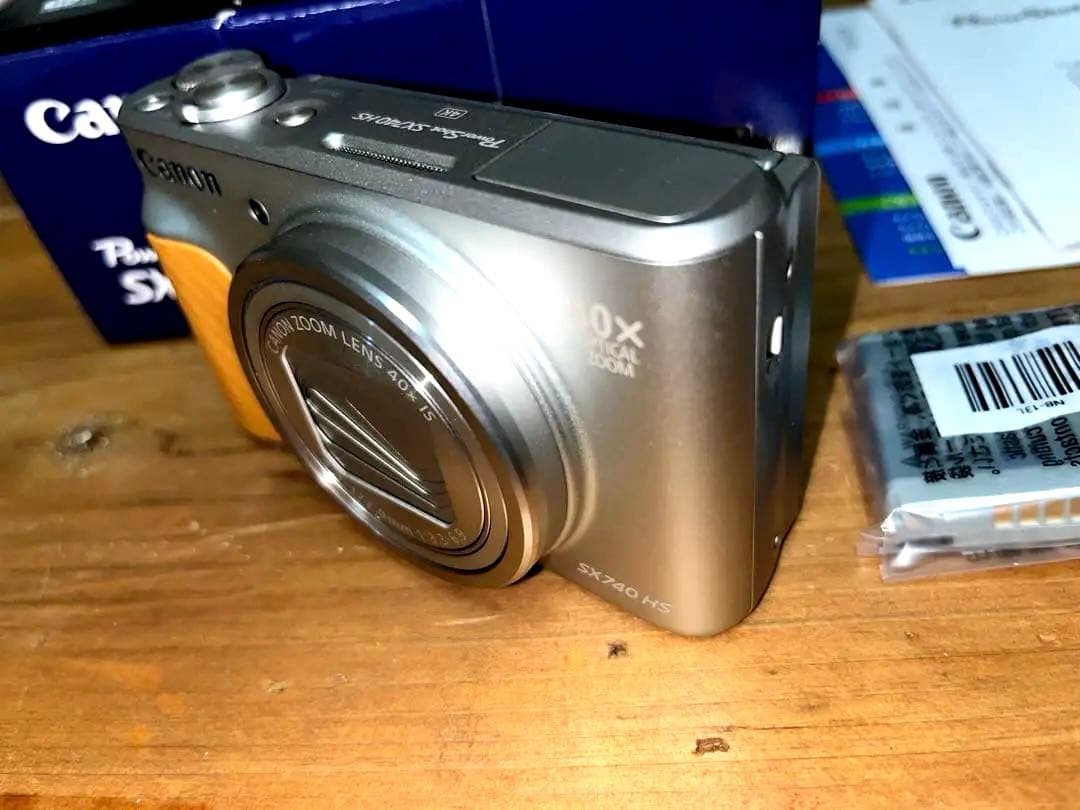 Canon PowerShot SX740 HS シルバー　完品