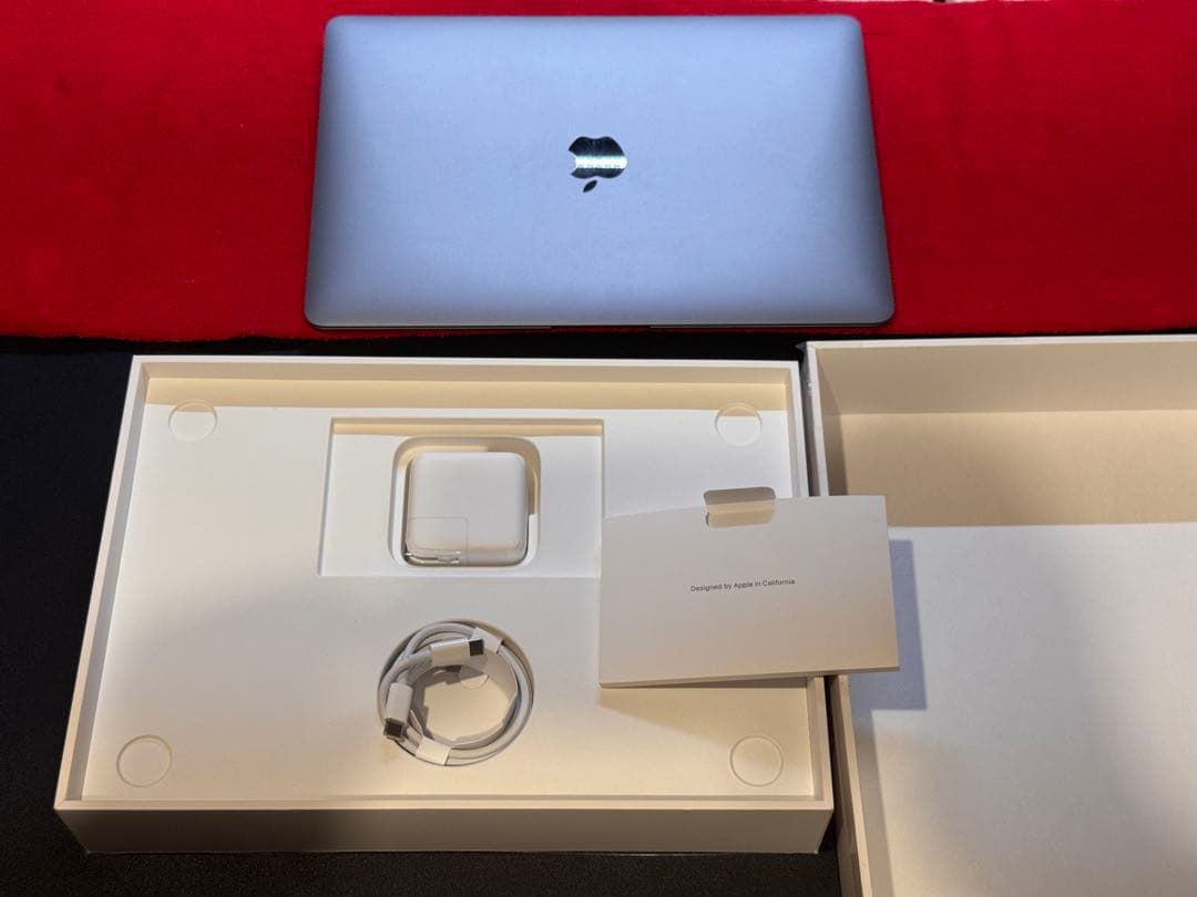 MacBook Air M1 USキーボード 256GB 8G 電池99%