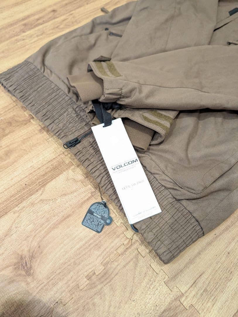 新品未使用！　VOLCOM M/Sサイズ　GORE-TEX