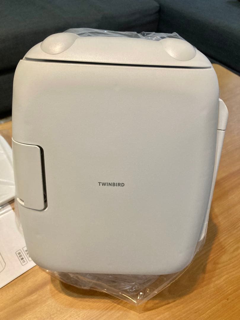 TWINBIRD コンパクト冷温庫 HR-EB06