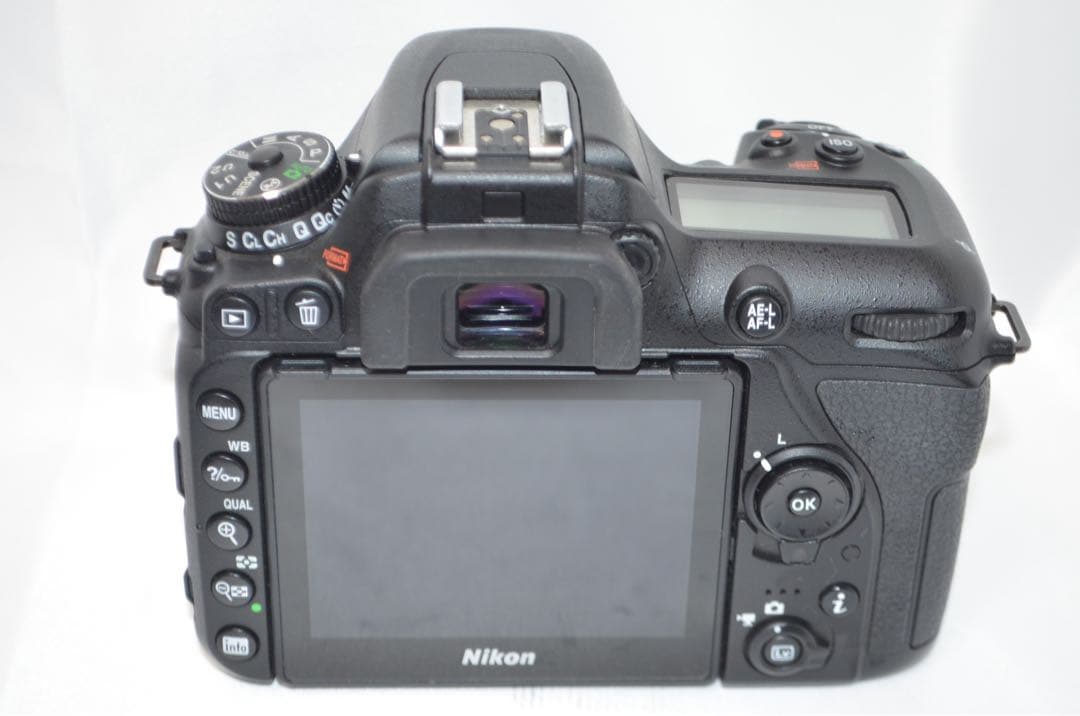 滅多にないシャッター数4300回以下 Nikon D7500☆Wi-Fi搭載