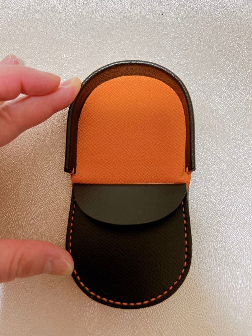 【新品未使用】大峽製鞄(おおばせいほう)　馬蹄型 小銭入れ